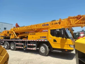 Grua Movil XCMG QY25K5D 2025