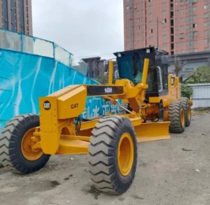 Motoniveladora CATERPILLAR 140H 2024